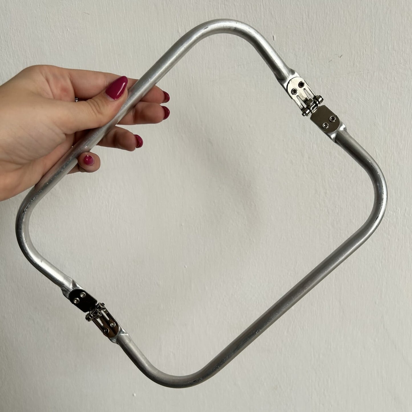 Chiusura a molla di 24 cm con l'utilizzo di questa puoi realizzare una clutch bag