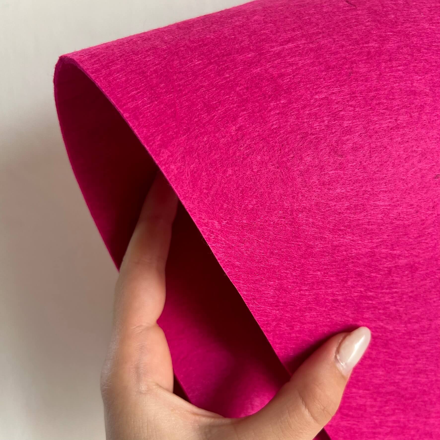 Feltro fucsia per irrigidire le nostre borse all'uncinetto