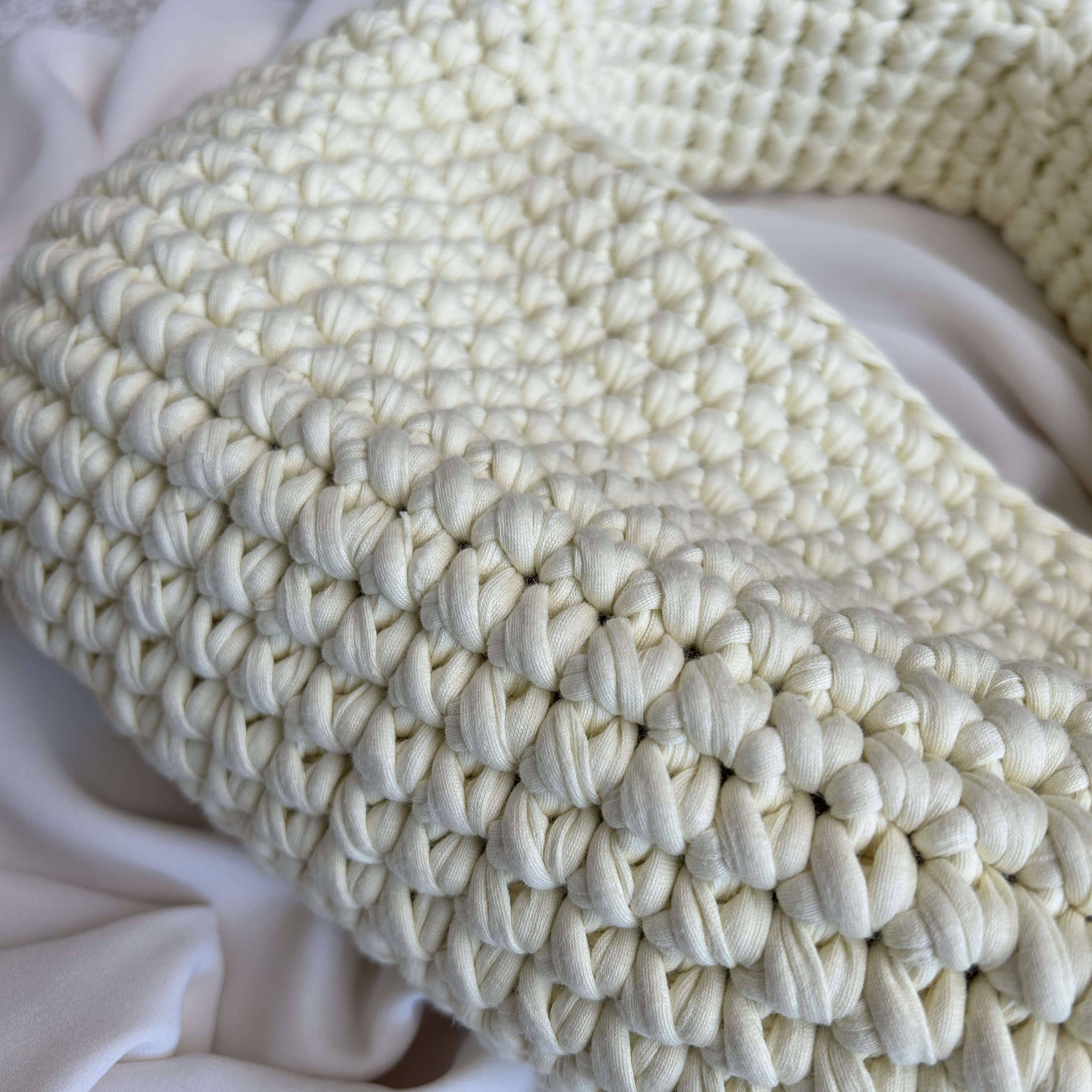 Fettuccia in cotone riciclato per realizzare borse all'uncinetto