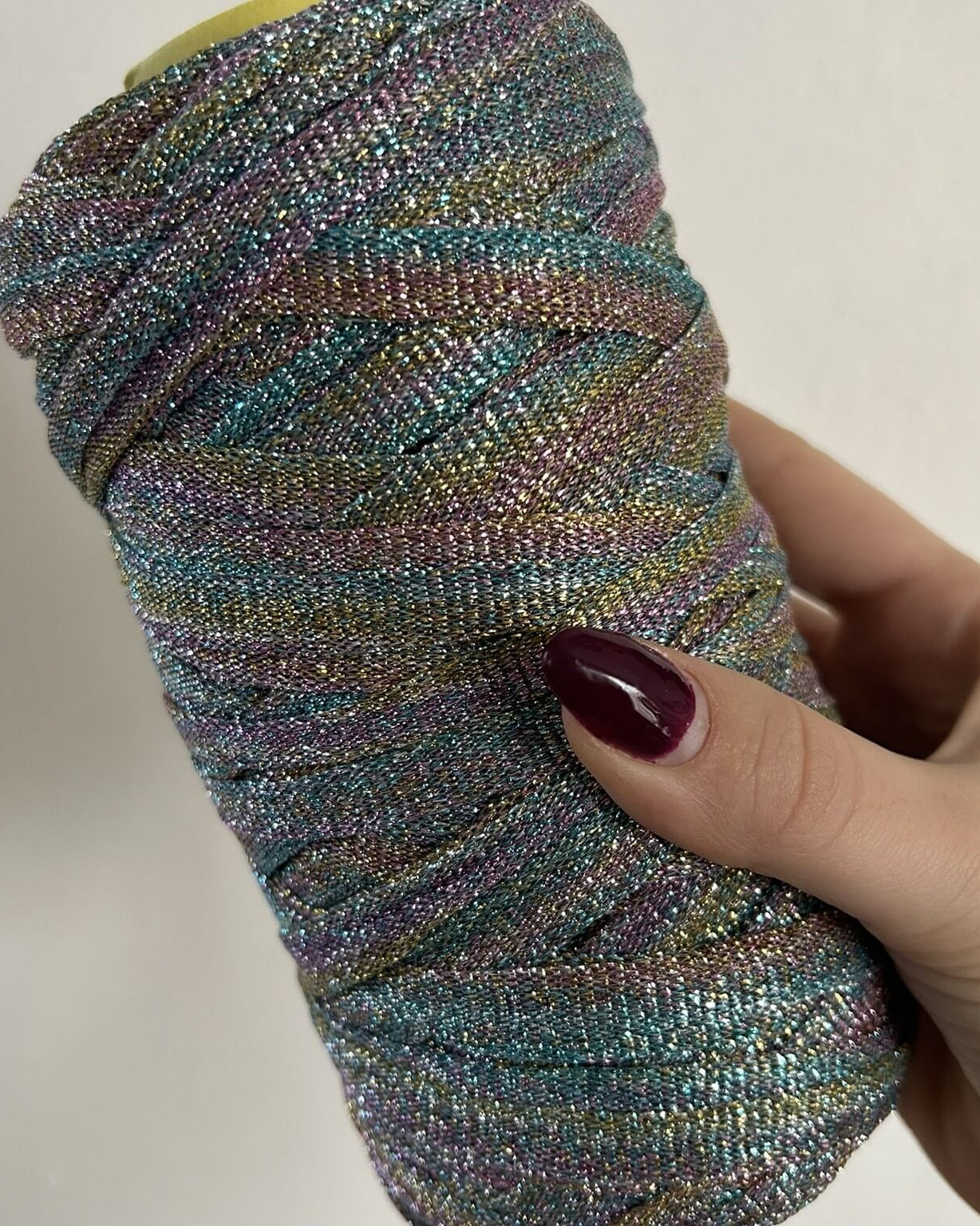 Fettuccia lurex in tulle brillante per borse all’uncinetto -filato tubolare Made in Italy
