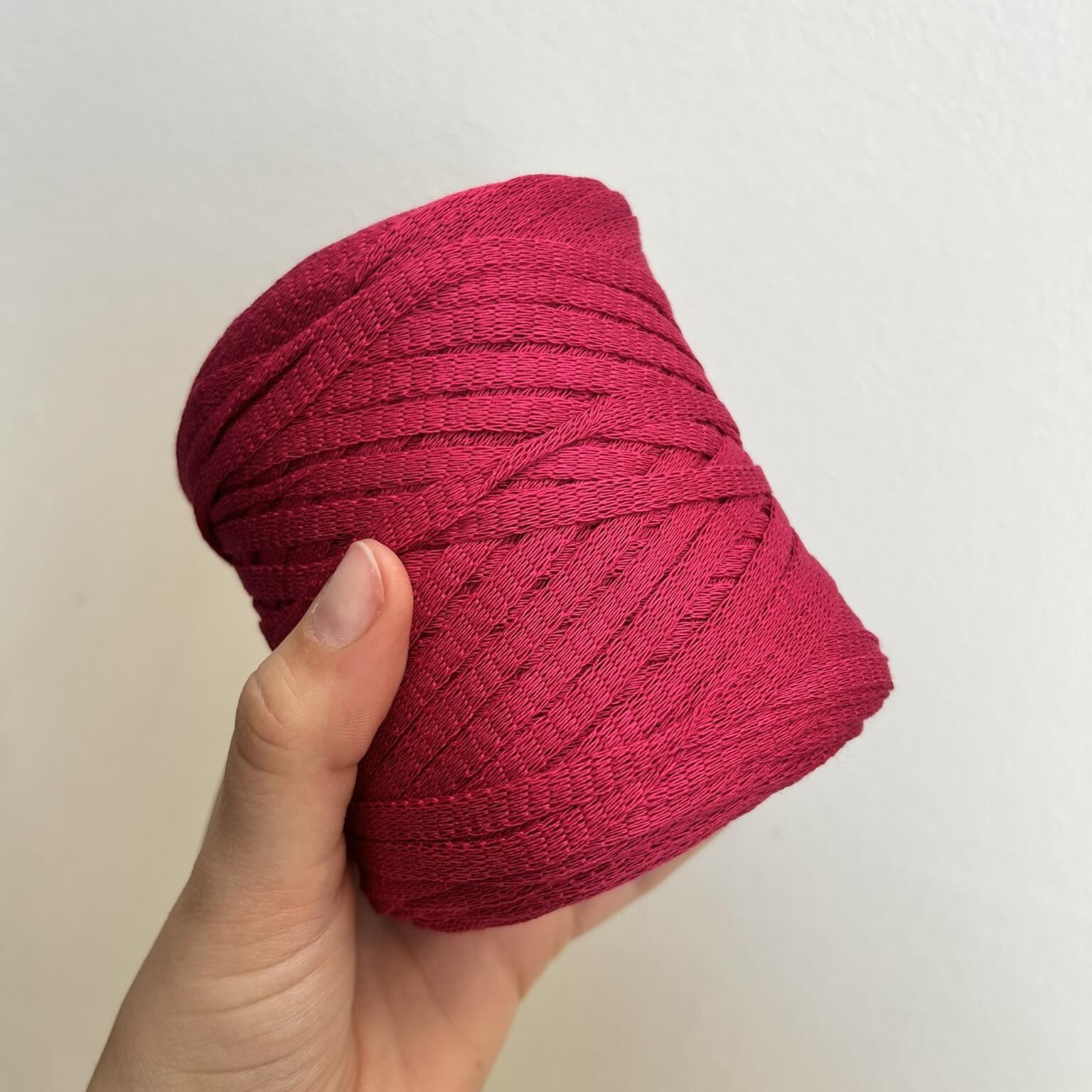 Fettuccina in cotone e viscosa per realizzare borse e accessori all'uncinetto