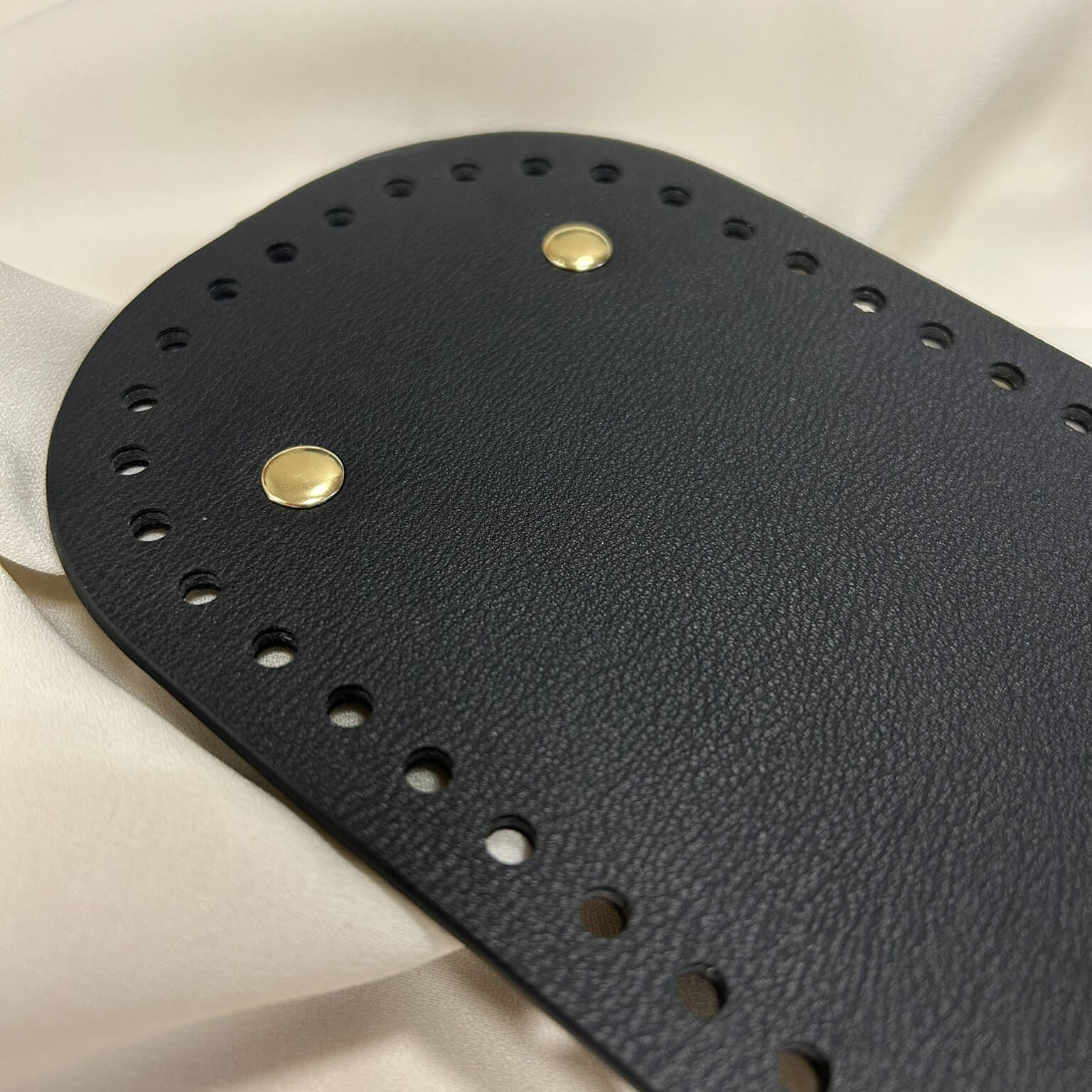 Fondo rigido per borse all'uncinetto in ecopelle