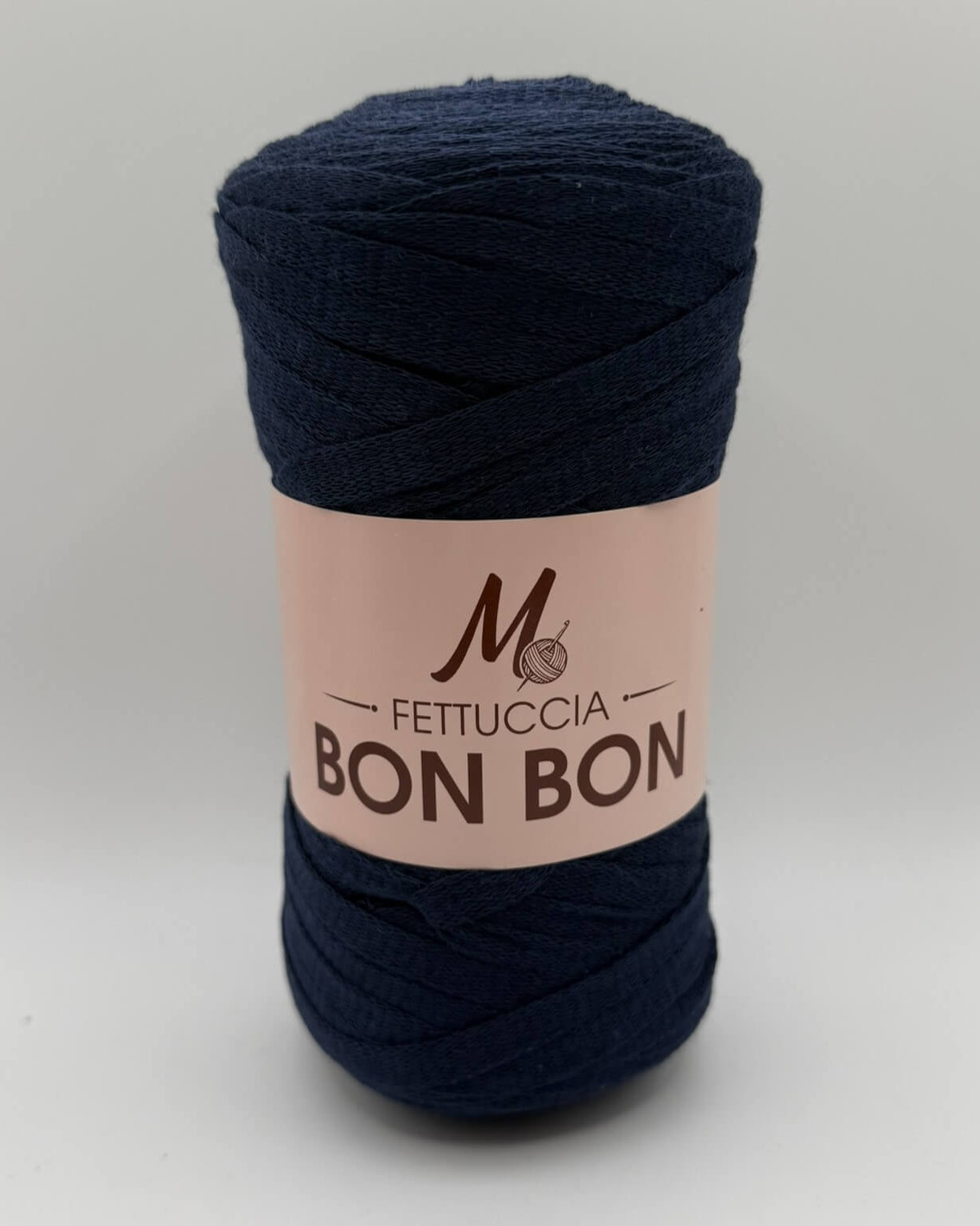 Fettuccia Bon Bon 250 g – filato morbido per borse all'uncinetto | Macrè Bag