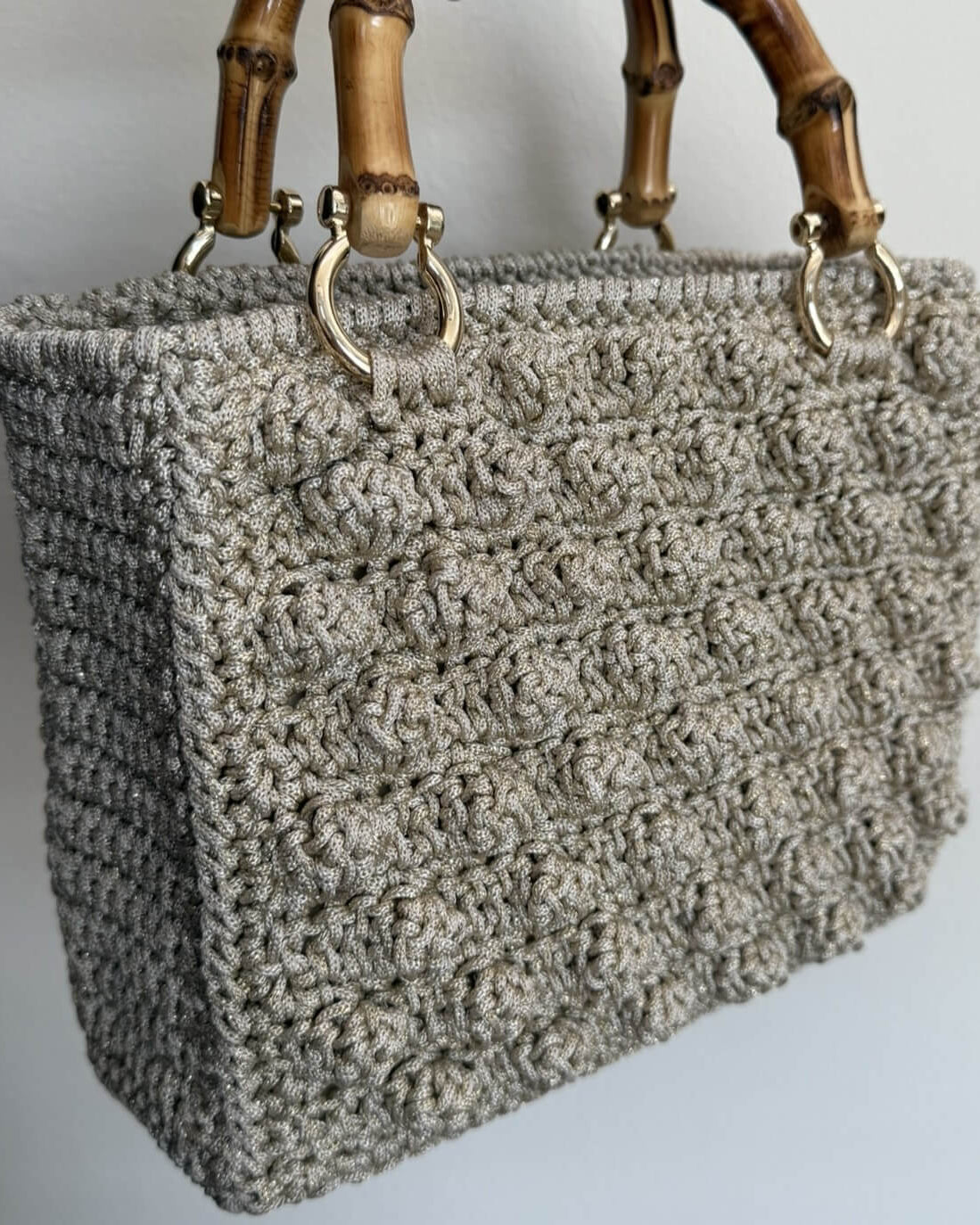 Tutorial borsa Mara tote bag all'uncinetto con cordino classico – video passo passo