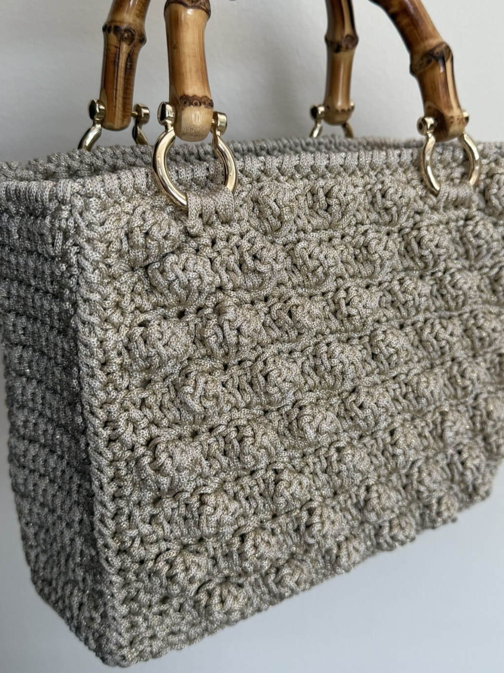 Tutorial borsa Mara tote bag all'uncinetto con cordino classico – video passo passo