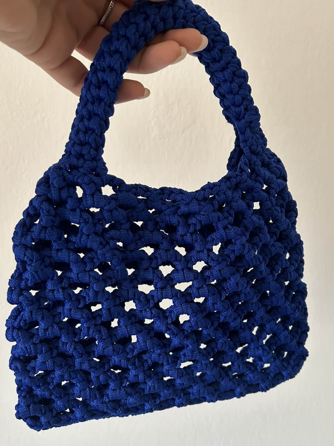 Kit completo per realizzare una borsa all'uncinetto con punto rete