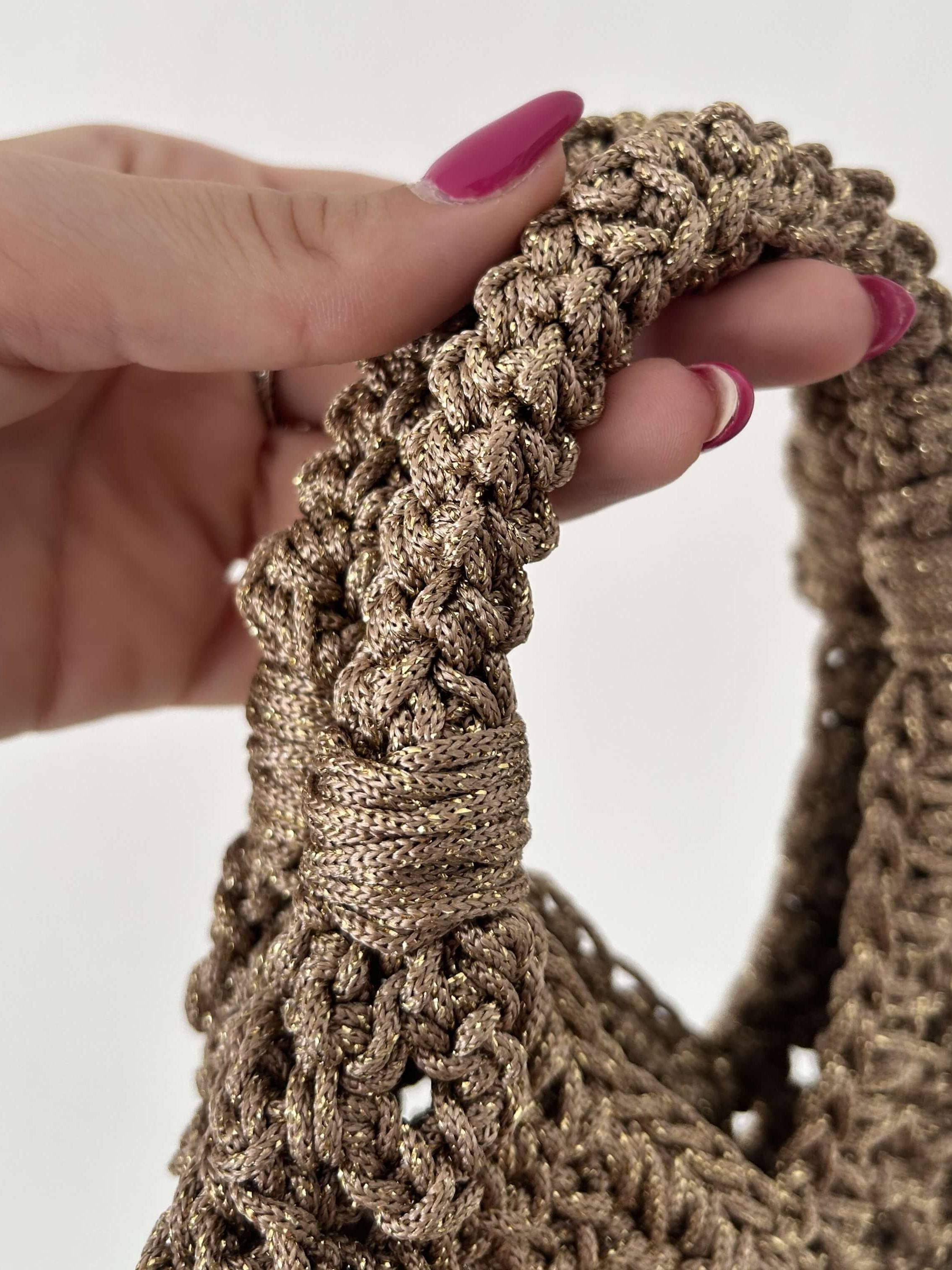 Kit completo con l'occorrente per realizzare la borsa Gemma con cordino lurex
