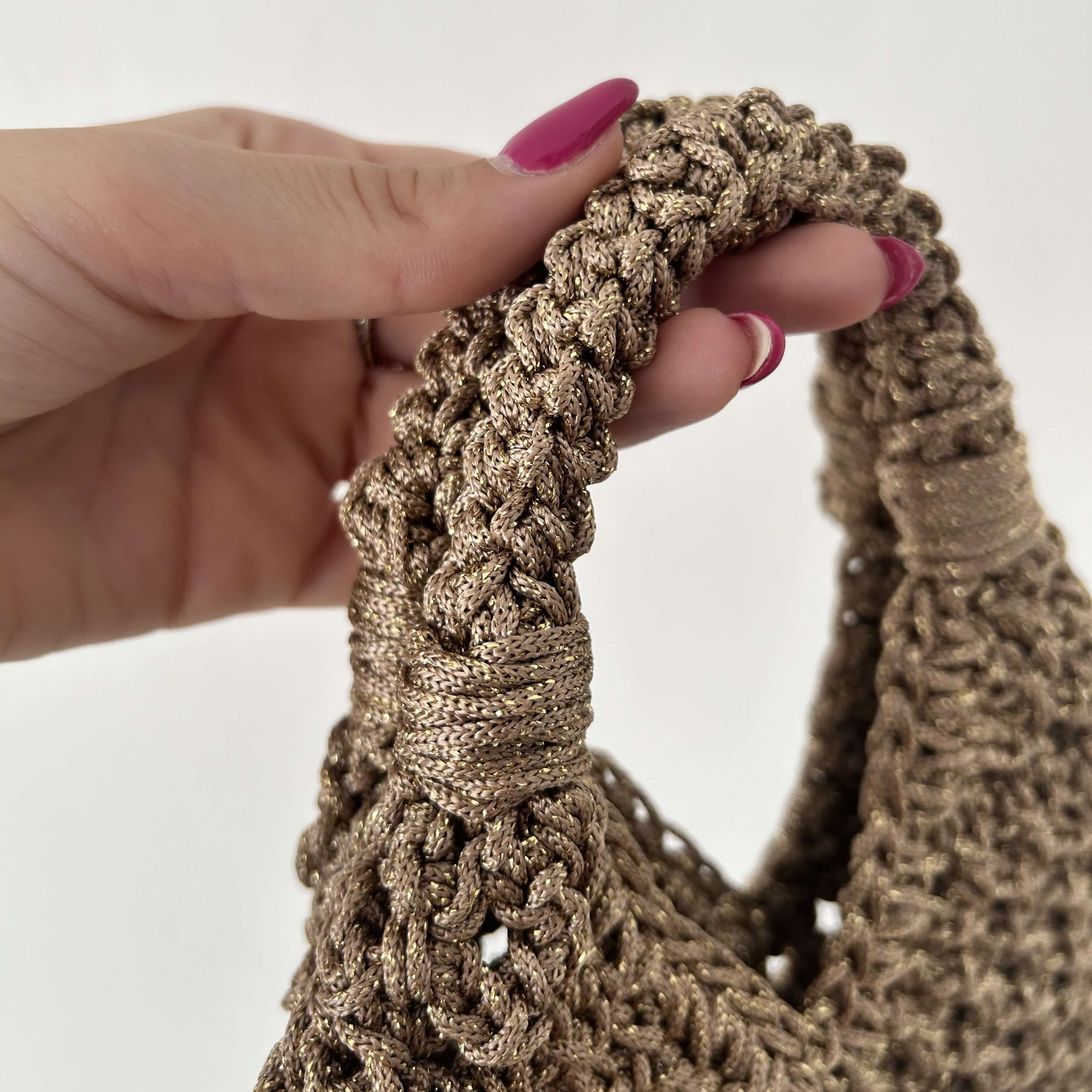 Kit completo con l'occorrente per realizzare la borsa Gemma con cordino lurex