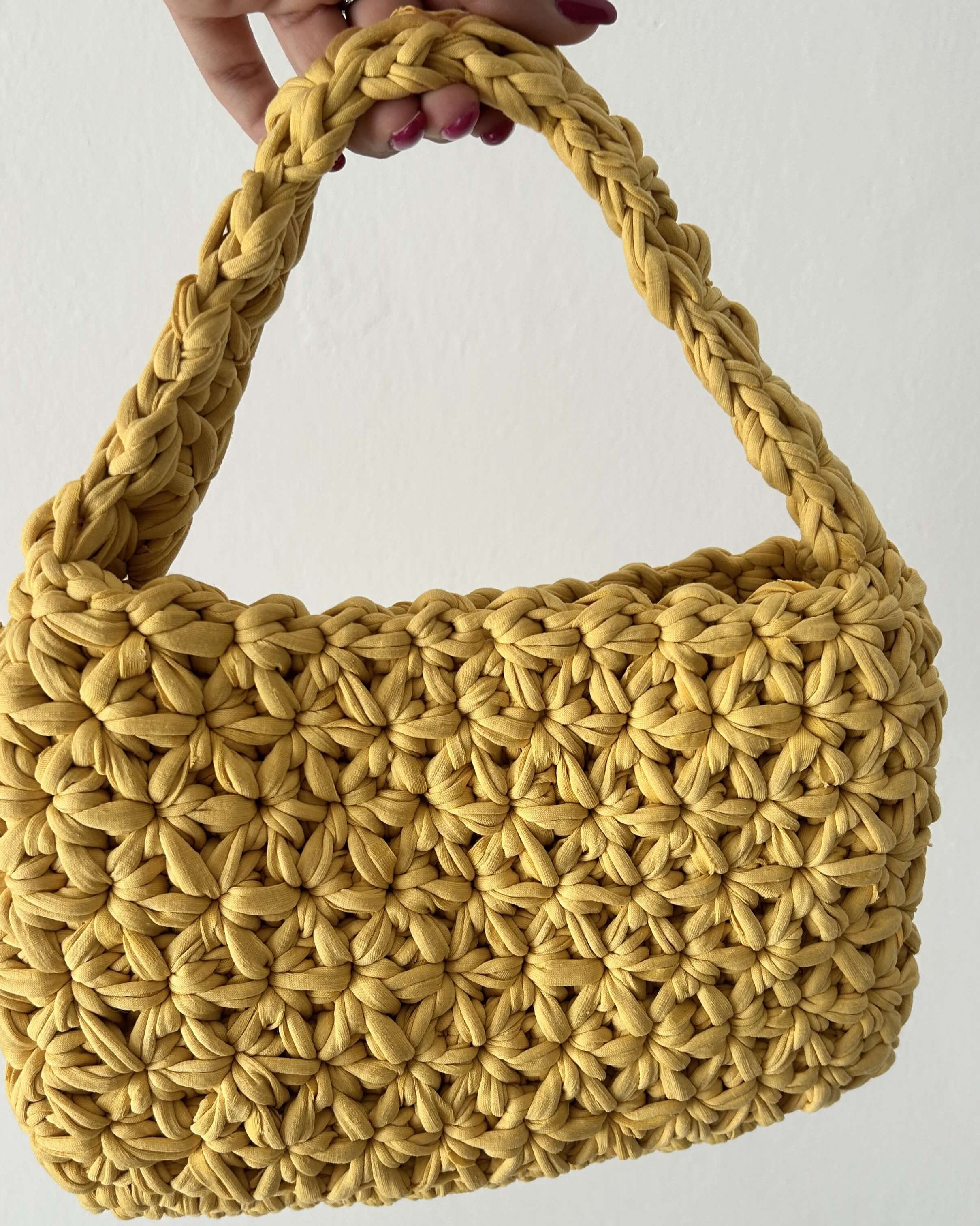Dettaglio kit borsa Fiorella – fettuccia cotone riciclato e accessori inclusi