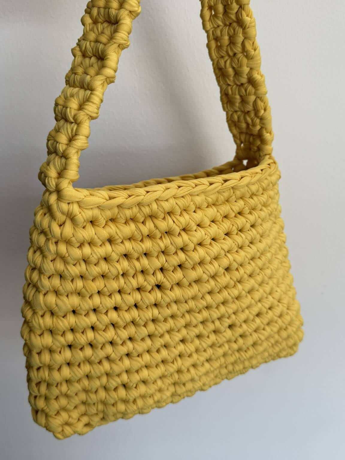 Kit borsa Luisa all'uncinetto completo con filato fettuccia lycra e tutorial