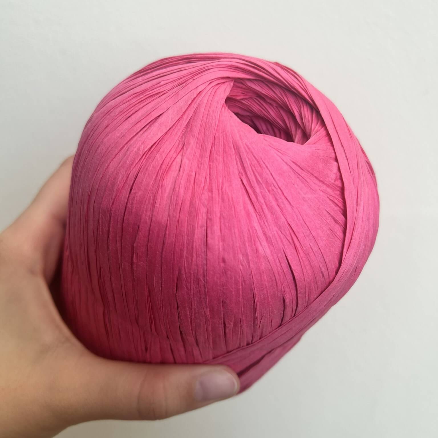 Rafia in viscosa per realizzare borse all'uncinetto colorate e estive