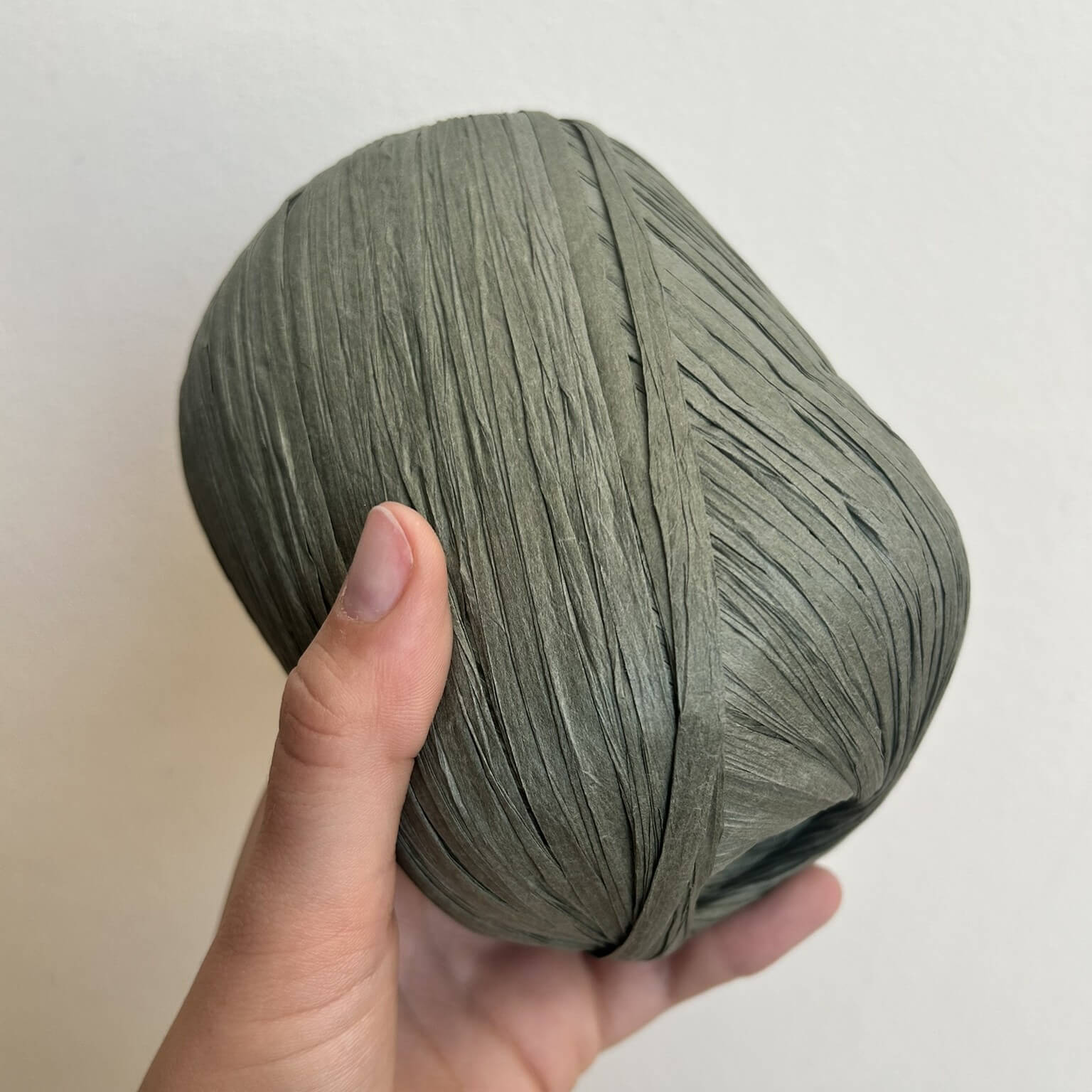 Rafia in viscosa per realizzare borse all'uncinetto colorate e estive