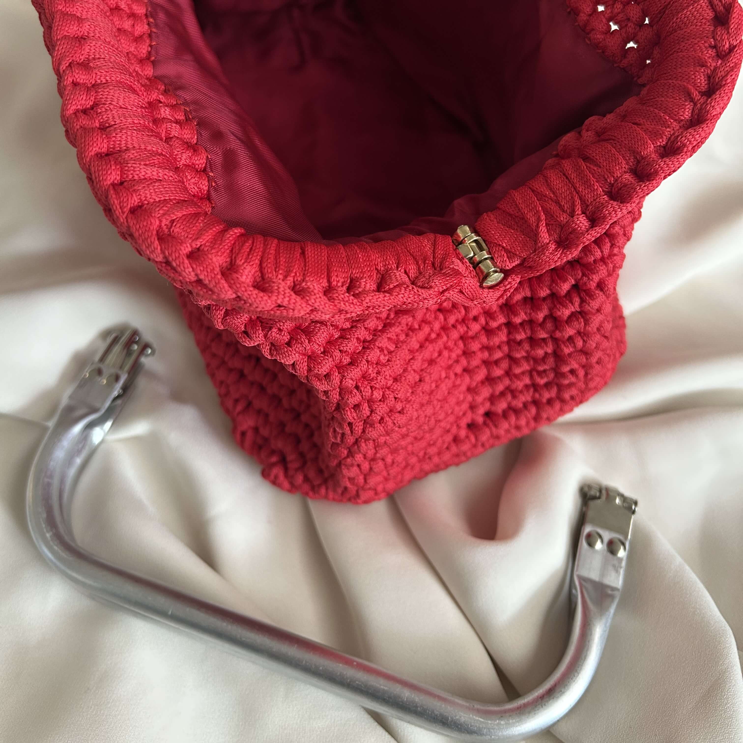 Chiusura a molla di 19 cm con l'utilizzo di questa puoi realizzare una clutch bag