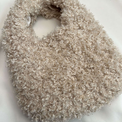 hilo de peluche