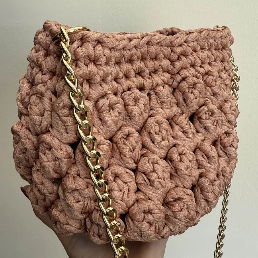 Tutorial borsa Jasmine all'uncinetto gratuito – borsa a spalla con fettuccia cordino