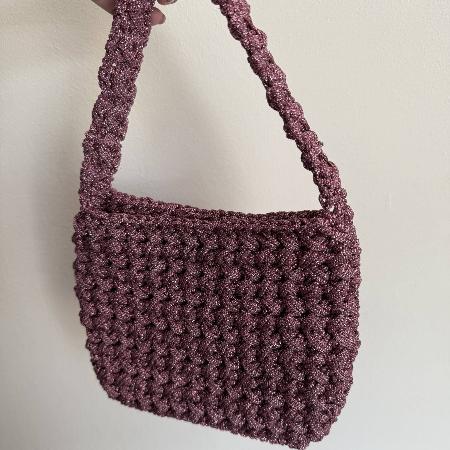 Dettaglio borsa Lucia uncinetto – kit completo con cordino lurex e accessori inclusi