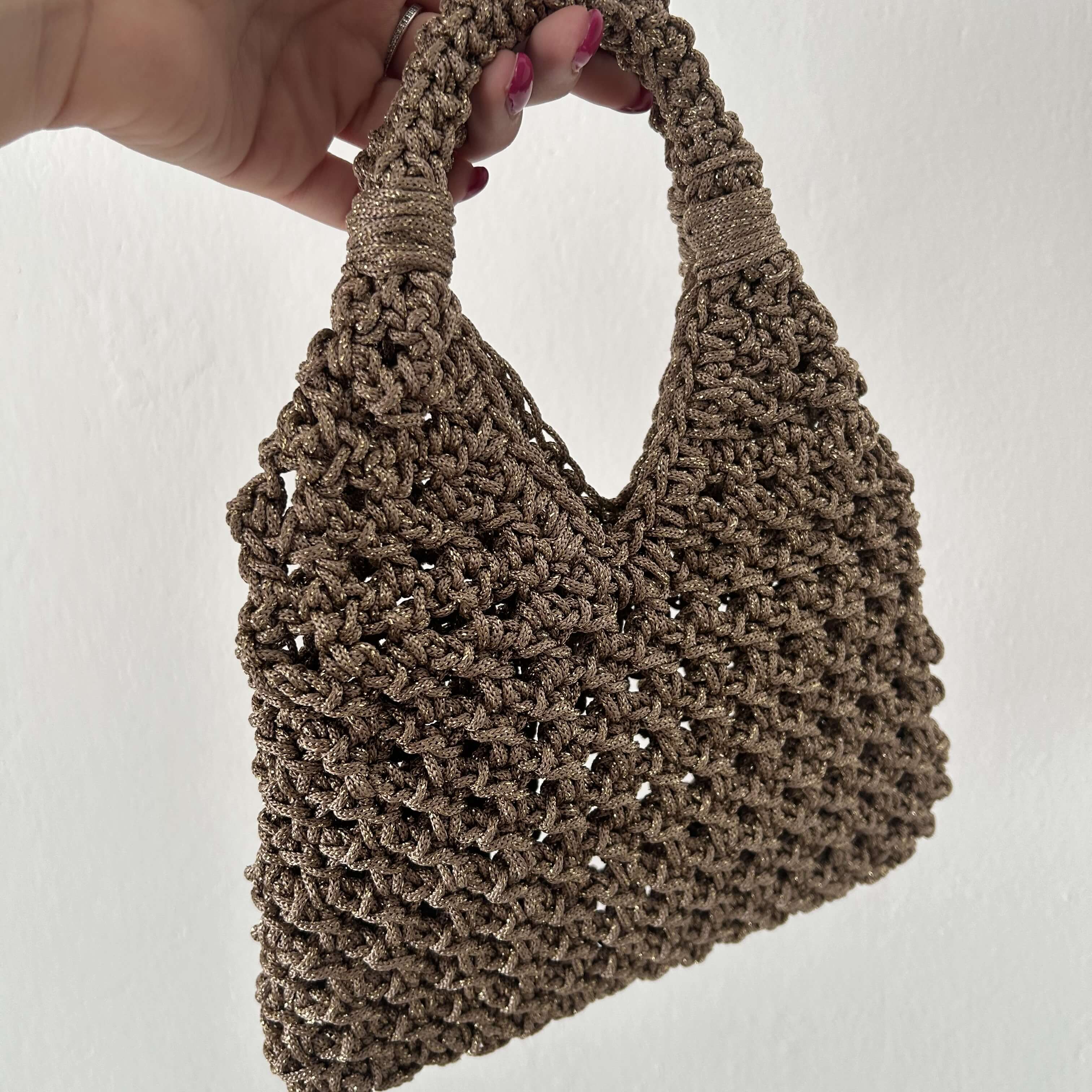 Kit completo con l'occorrente per realizzare la borsa Gemma con cordino lurex