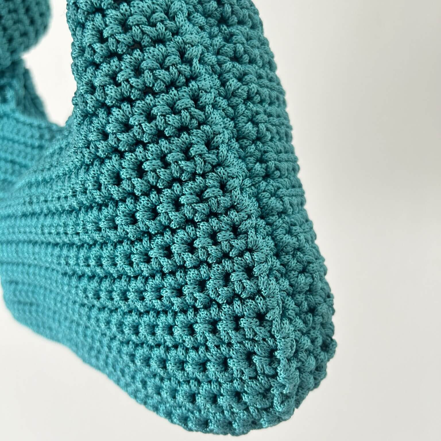Kit completo per realizzare borsa a mano con nodo all'uncinetto