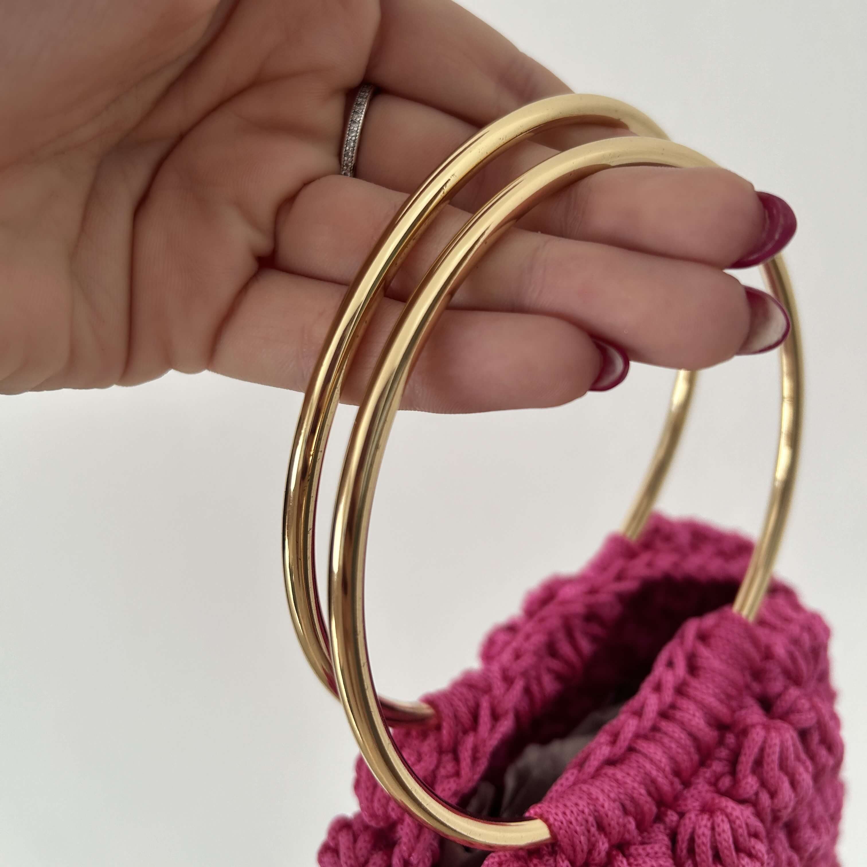 Manico a forma di anello grande da aggiungere alle borse all'uncinetto
