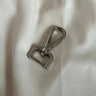 Moschettone in metallo da aggiungere alle borse all'uncinetto per realizzare tracolle e manici