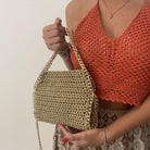 Kit completo per realizzare la borsa stella, una borsa all'uncinetto a spalla con catena 