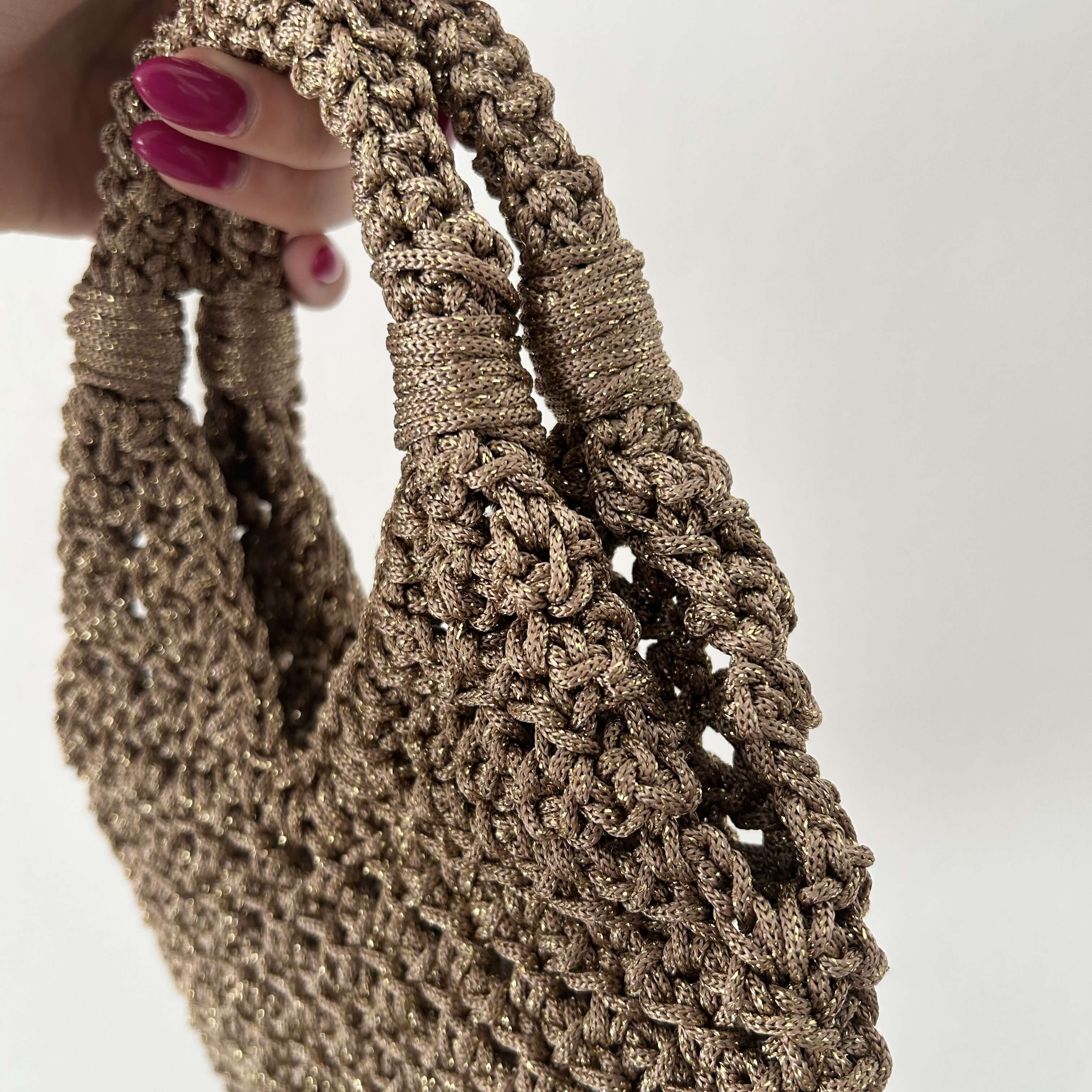 Kit completo con l'occorrente per realizzare la borsa Gemma con cordino lurex